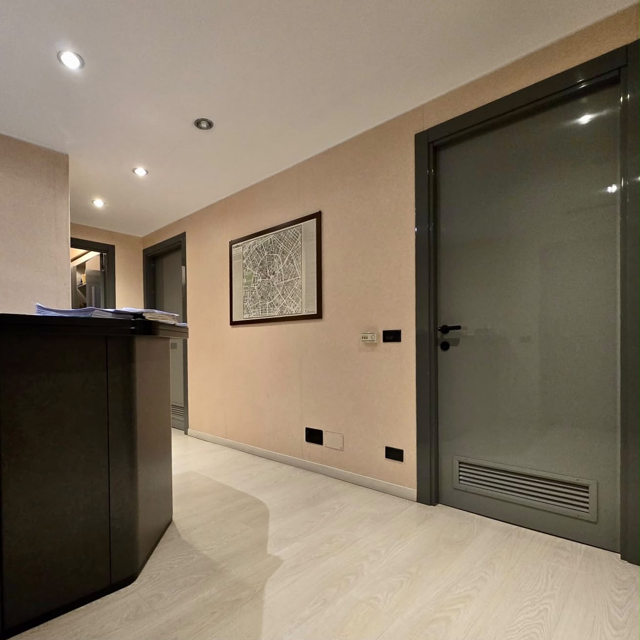 Area di accoglienza dello studio CBR SRL